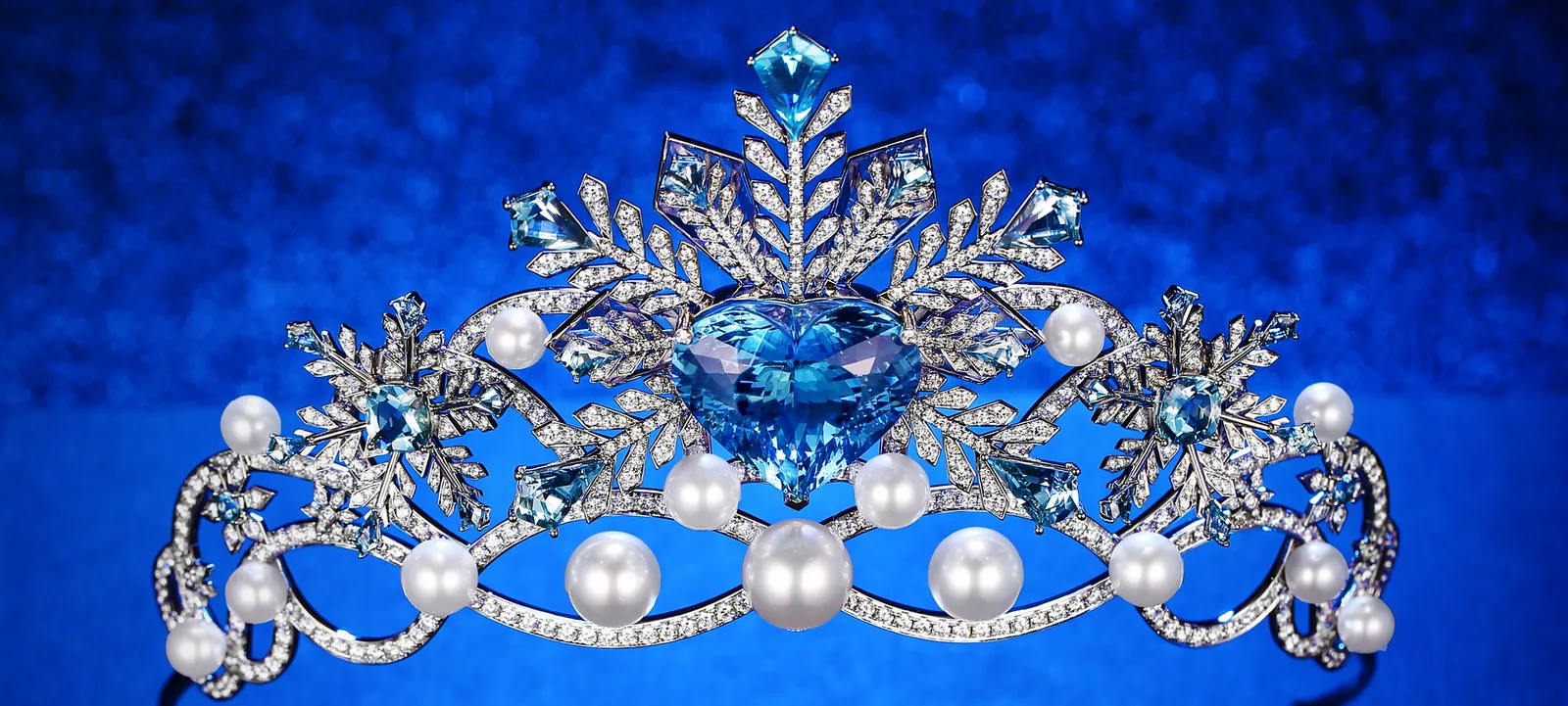 Snow Queen 海蓝宝高级珠宝冠冕